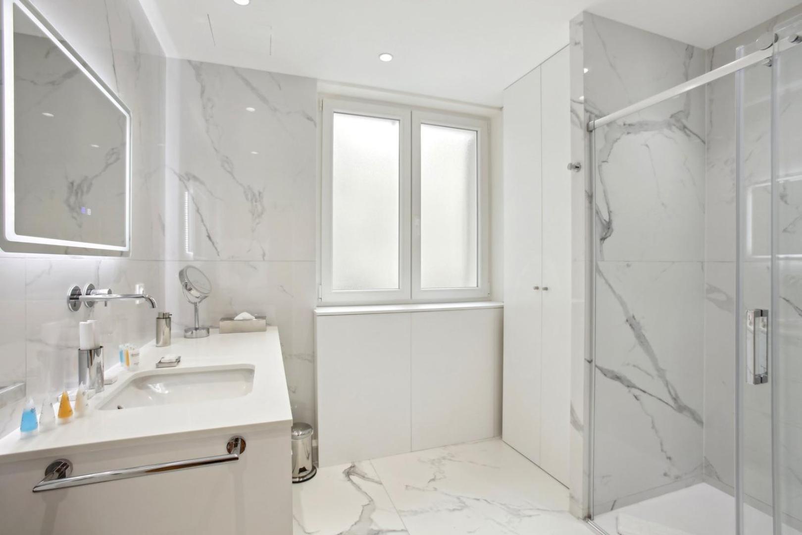 Appartement 270 Haute - Superb In Paris.